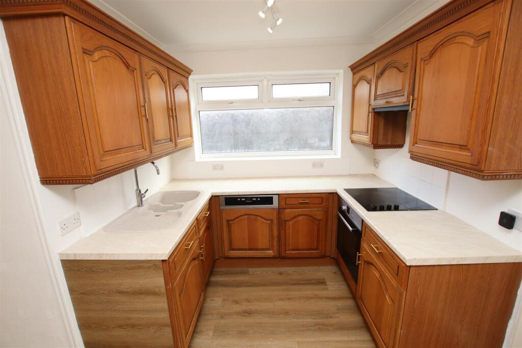 House in Dartford - View 3