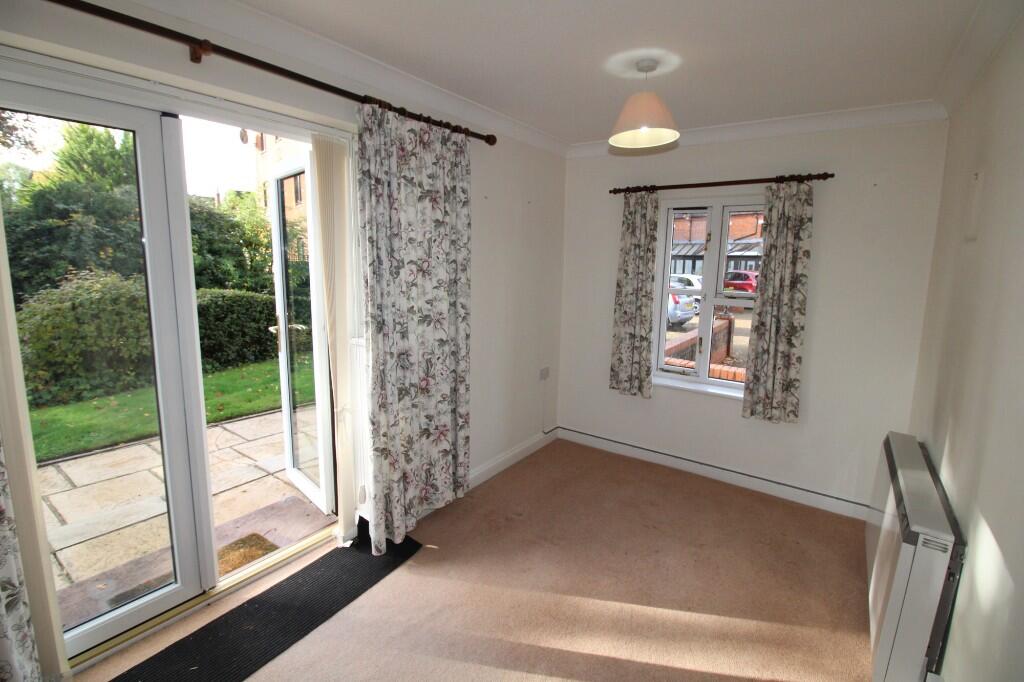 25, Town Mill, Overton. RG25 photo 3