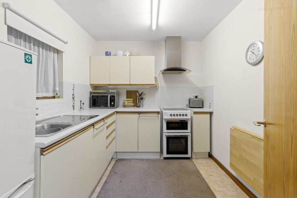 Montargis Way, Crowborough, East Sussex, TN6 photo 2