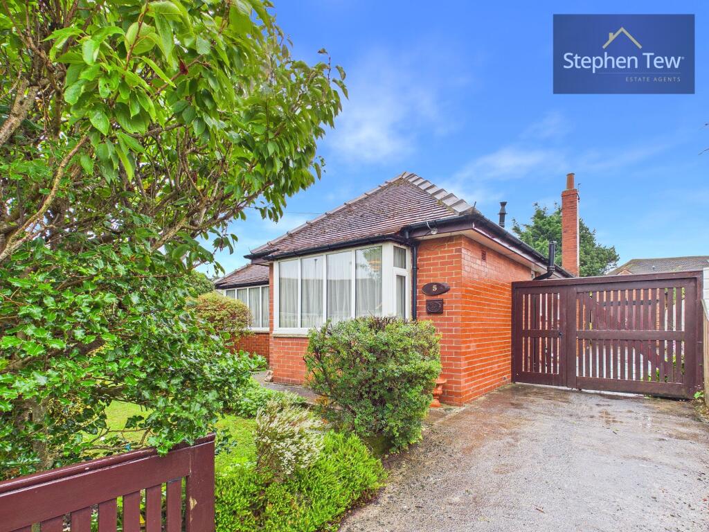 Main image of property: Garstang Close, Poulton-Le-Fylde, FY6