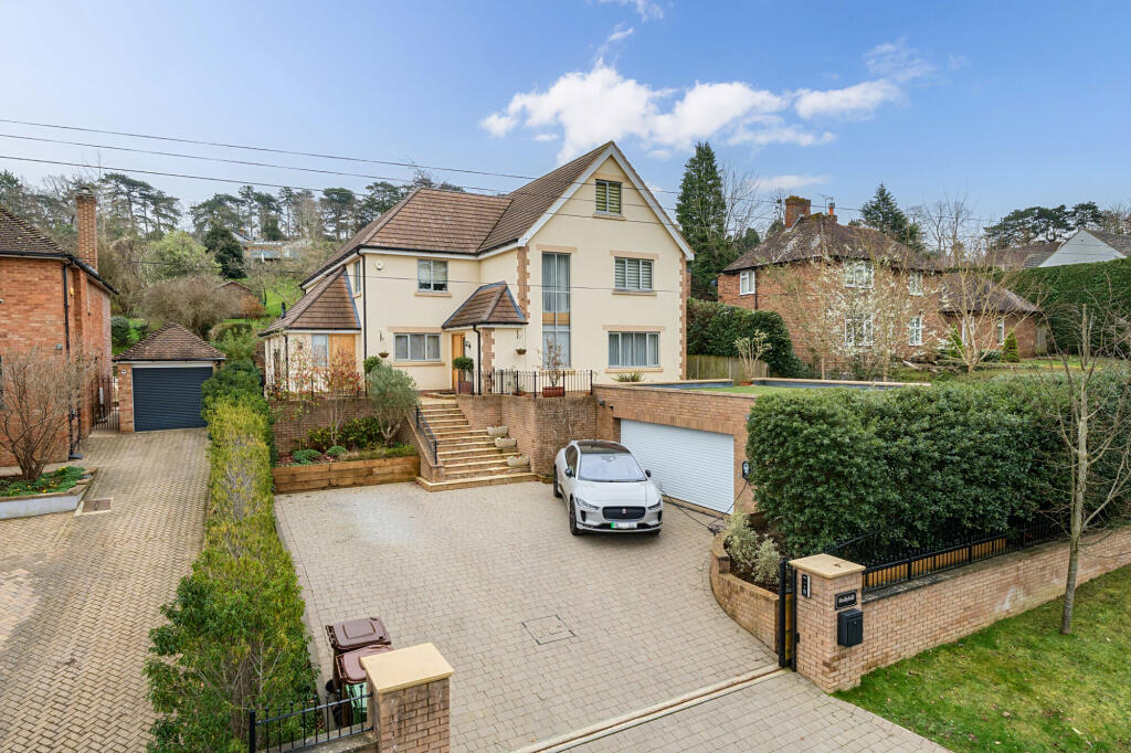 Main image of property: Oakley Road, Cheltenham, GL52