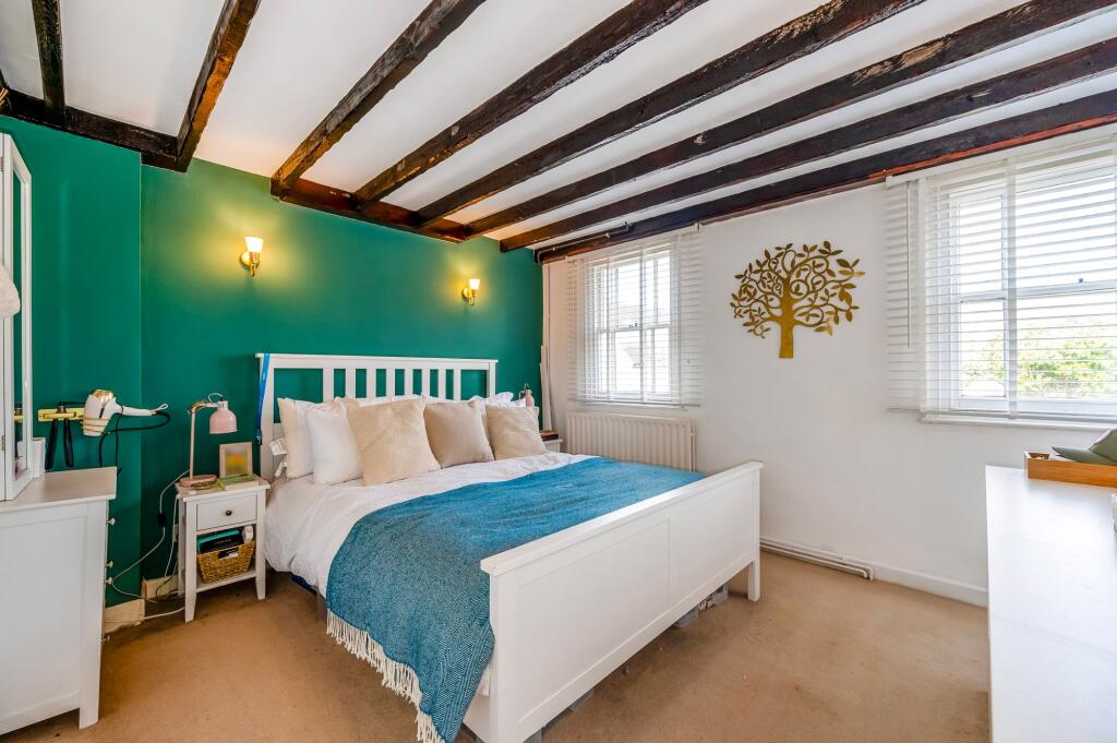 House in Chichester - View 4