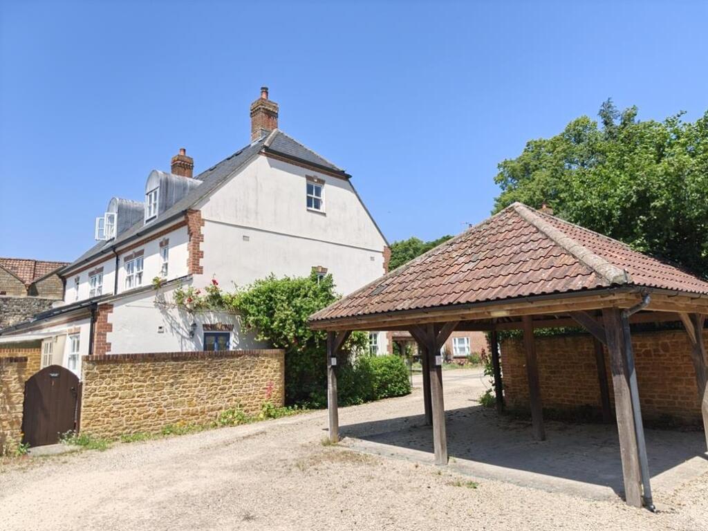 House in Sherborne, Dorset - View 5
