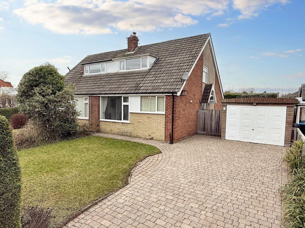 3-bed semi-detached on Aspin Drive, Knaresborough, £350,000