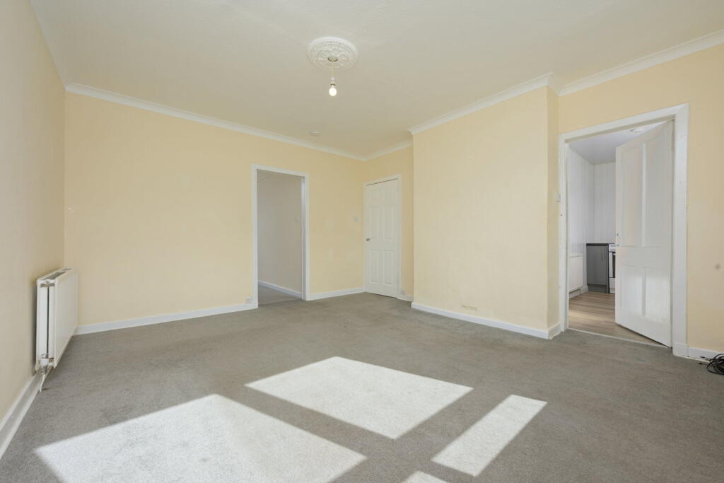Apartment in West Calder, West Lothian - More