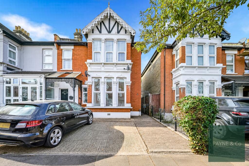 Main image of property: Warwick Gardens, Ilford, IG1