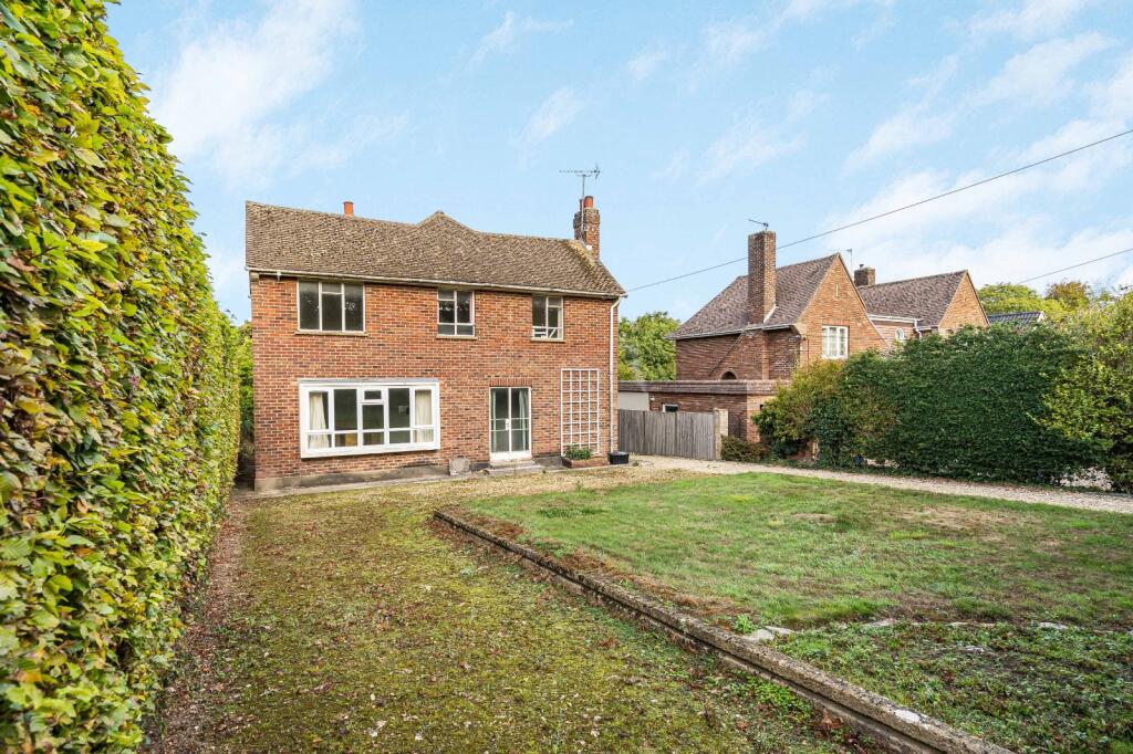 Main image of property: Upper Widhill Lane, Blunsdon, Swindon, Wiltshire, SN26