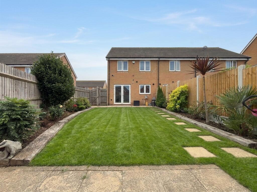 House in Canterbury - View 4