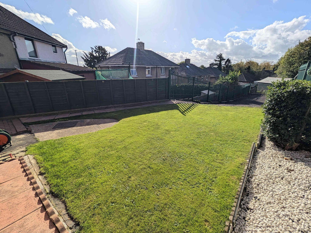 House in Bradford - View 2