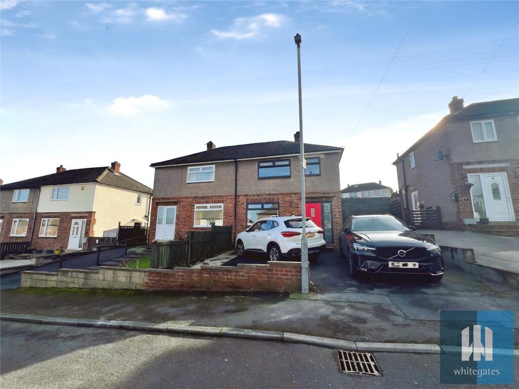 Main image of property: Pontey Mount, Waterloo, Huddersfield, Kirklees, HD5
