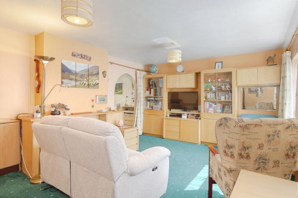 Somerfield Walk, Leicester, Leicestershire, LE4 photo 4