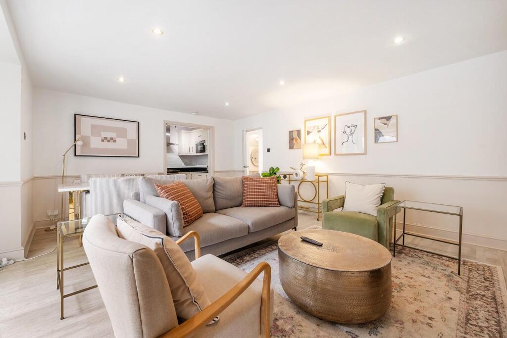 Apartment in London - View 5