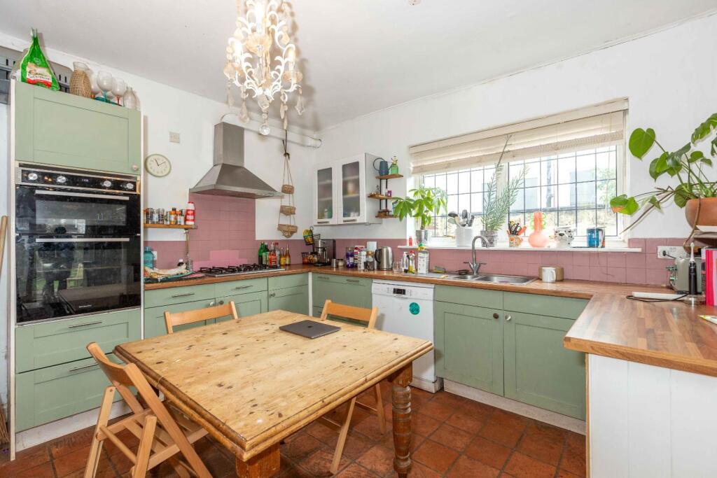 House in Hove, Aldrington - View 3