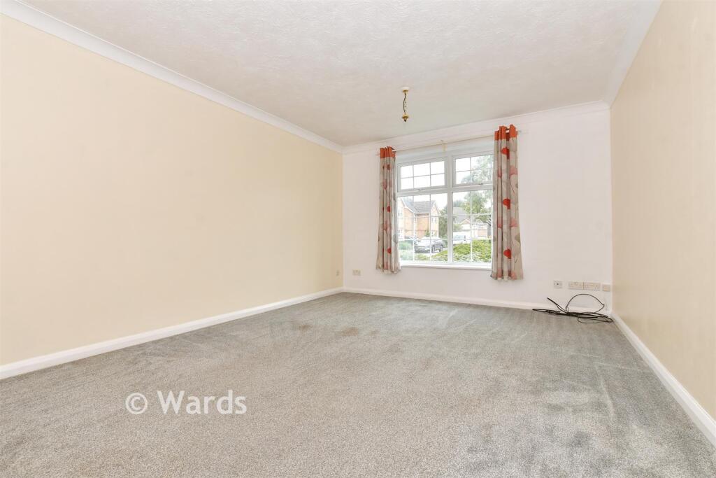 Apartment in Canterbury - More
