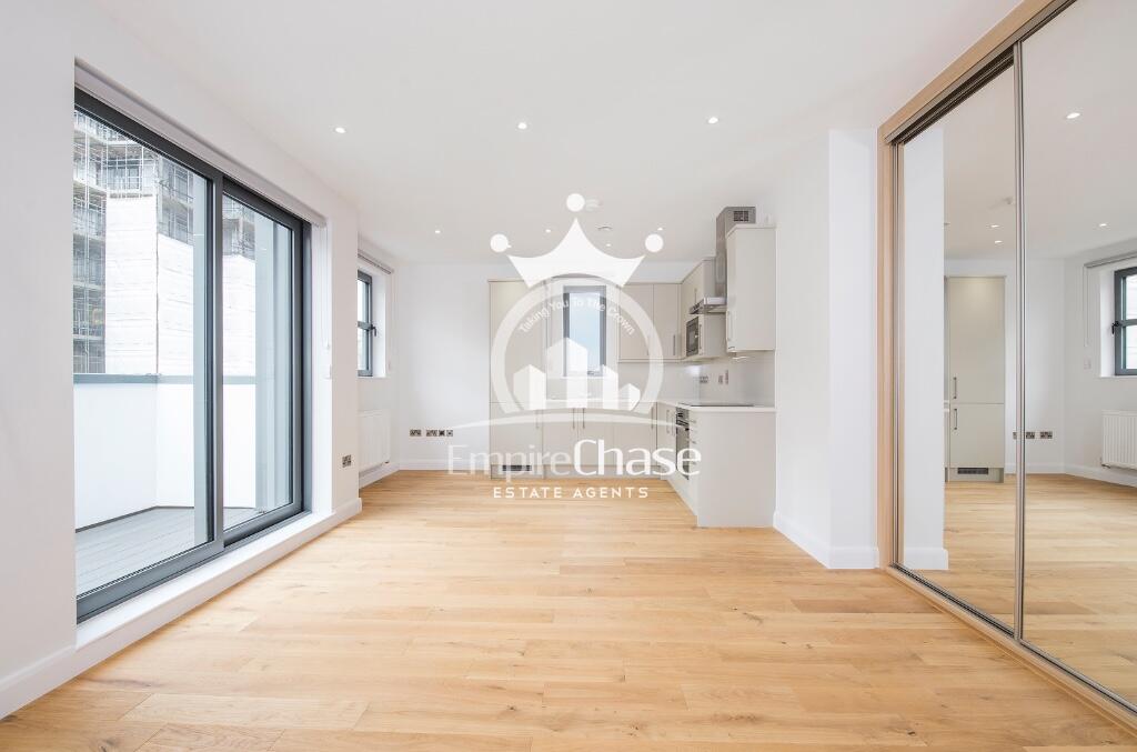 Apartment in Harrow - View 2