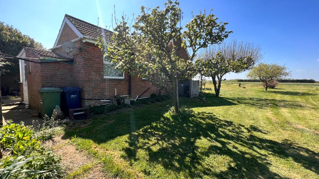Cross Drove, Tydd St Giles PE13 photo 5