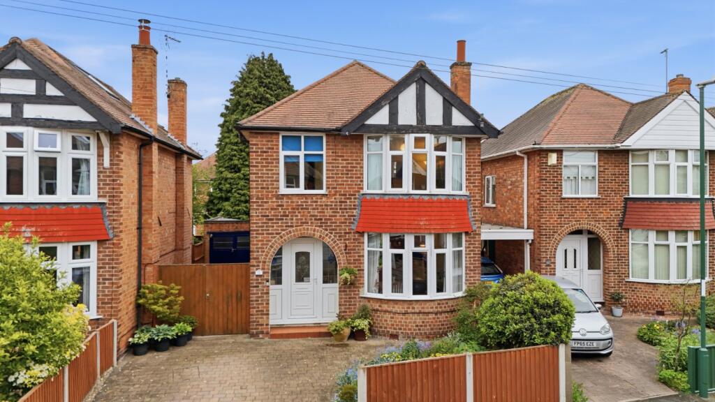 Main image of property: St. Mawes Avenue, Nottingham, Nottinghamshire, NG11