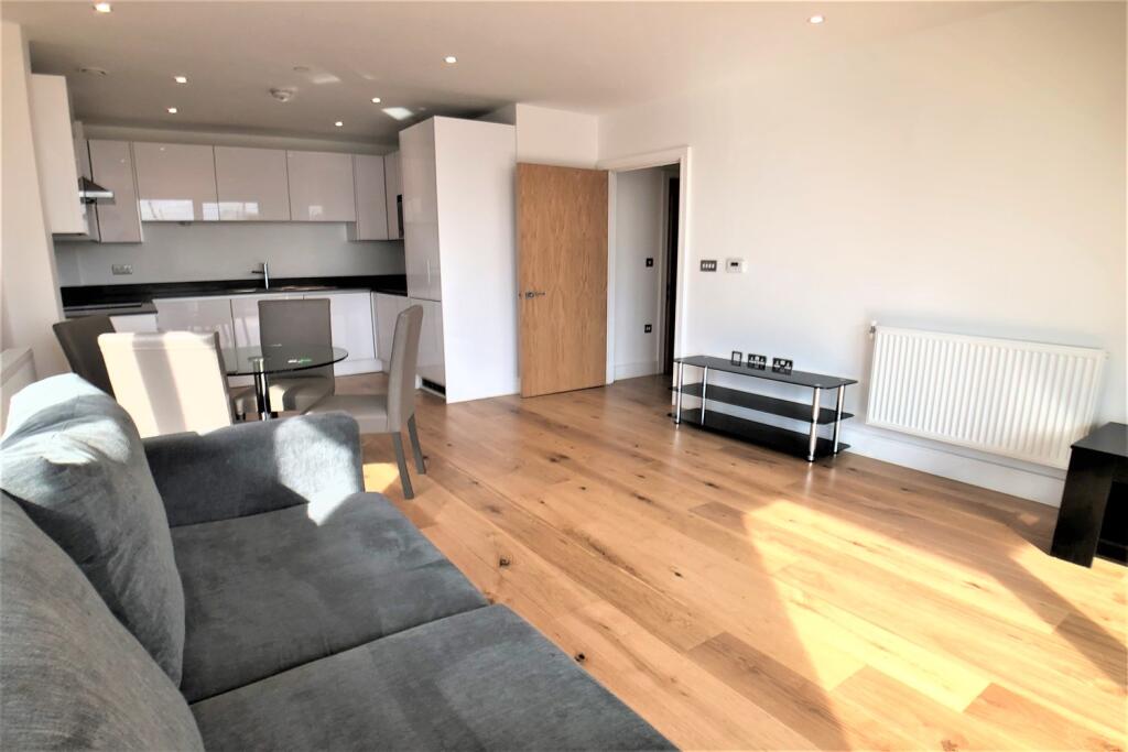 Apartment in London - View 5