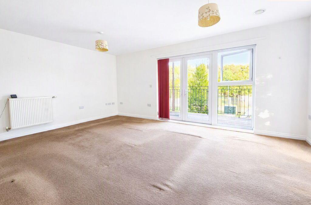 Apartment in Portsmouth - View 3