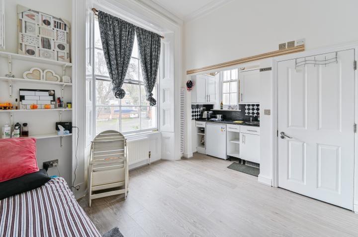 Main image of property: The Lodge, 22 Leigham Court Road, London, SW16