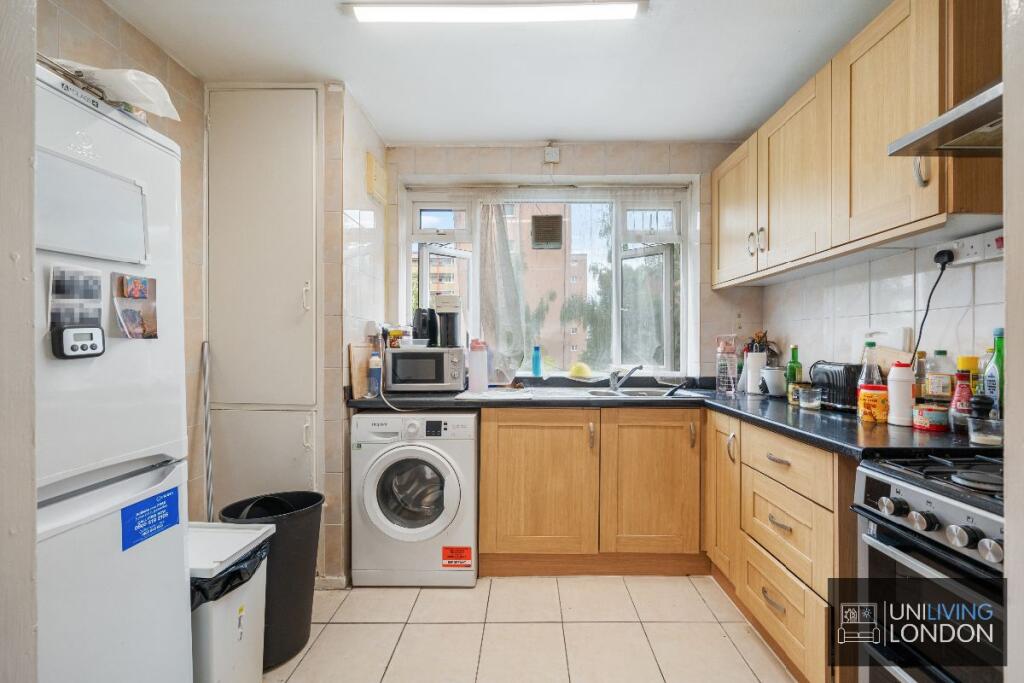 3 bedroom flat for rent