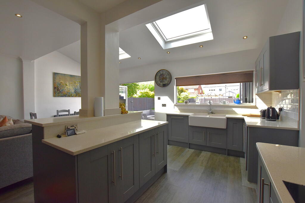Queens Drive, Prenton, CH43 - View 5