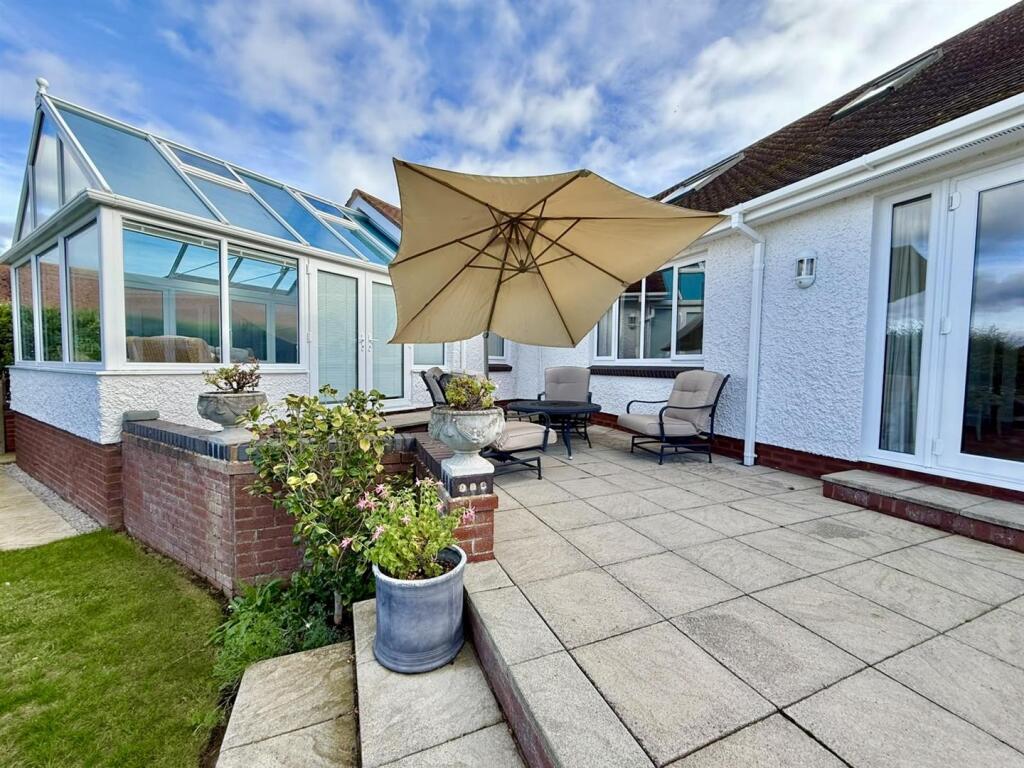 Conway Crescent, Llandudno photo 4