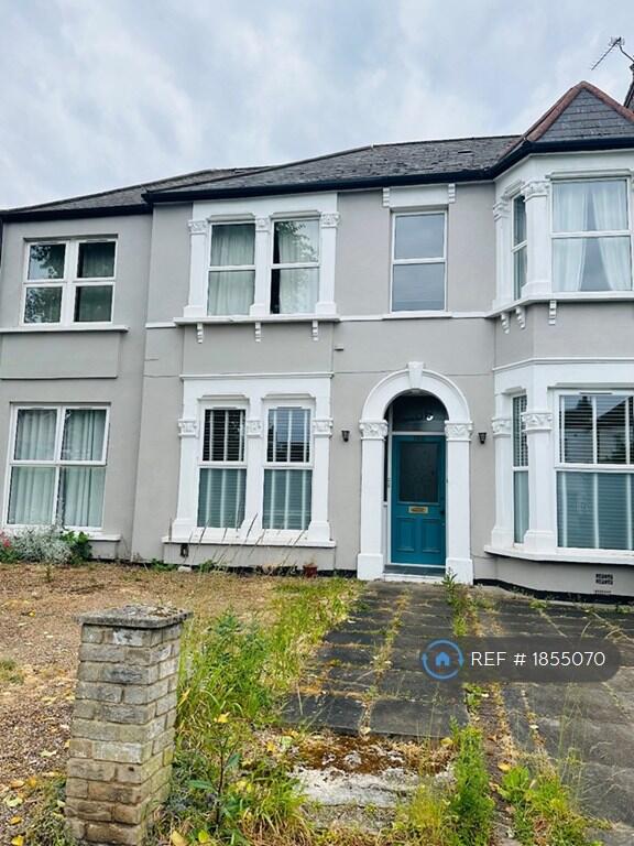 Main image of property: Wellmeadow Road, London, SE6