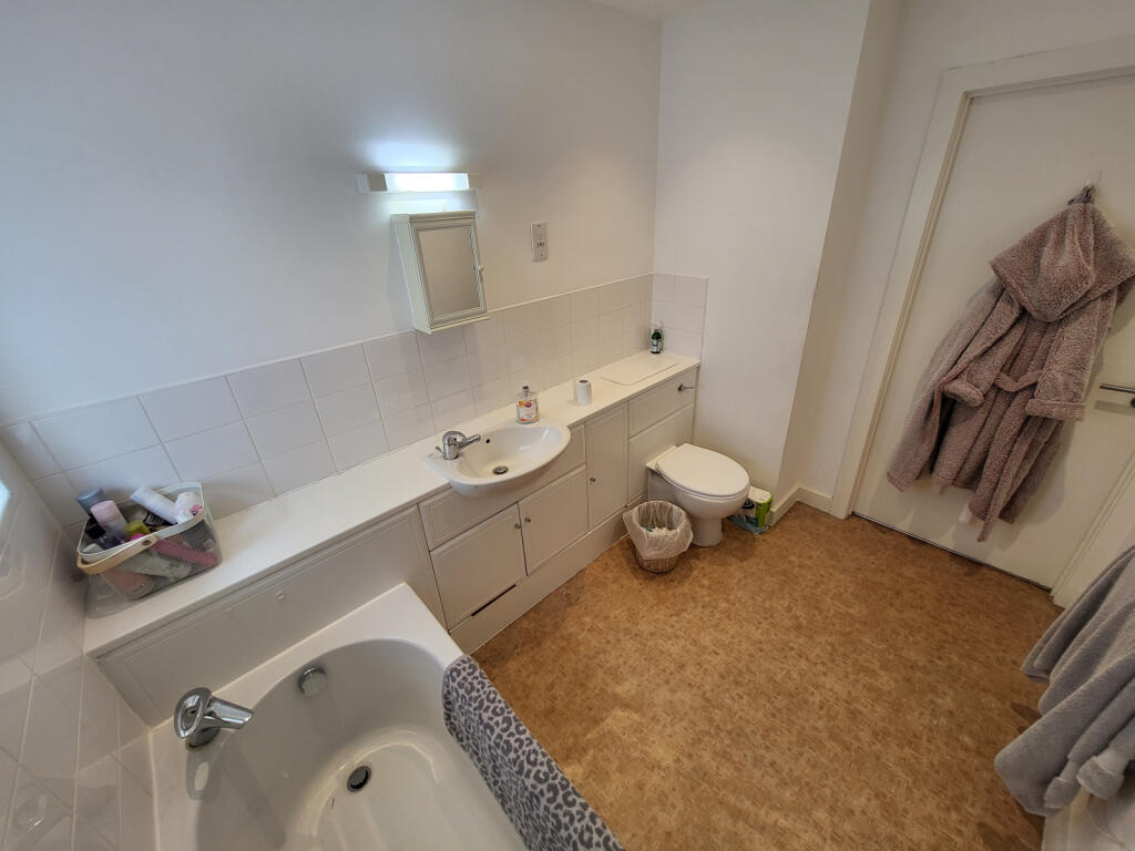 3 bedroom town house for rent