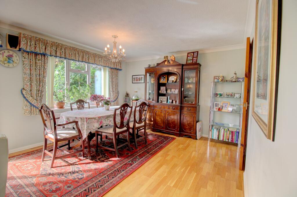 House in Redhill - More