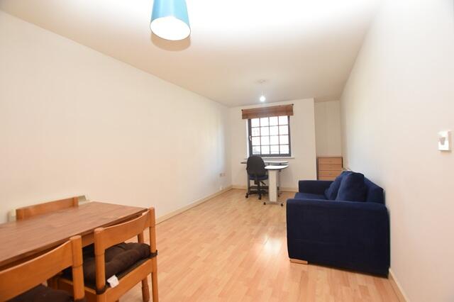 Apartment in Sheffield - View 4