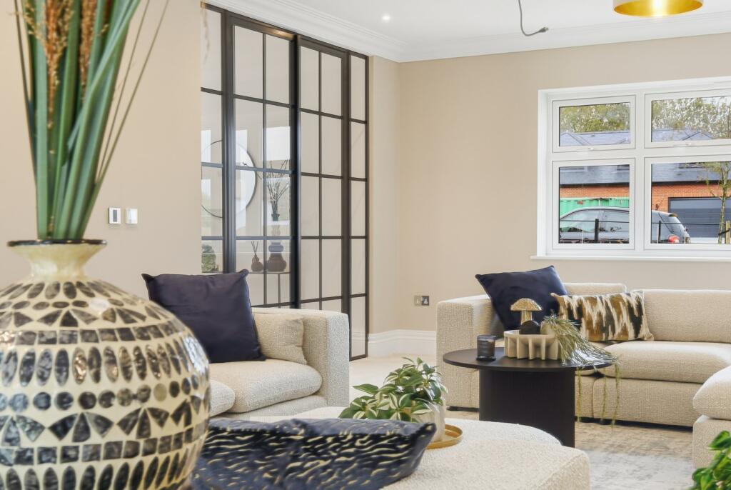 House in Brentwood, Doddinghurst - View 4