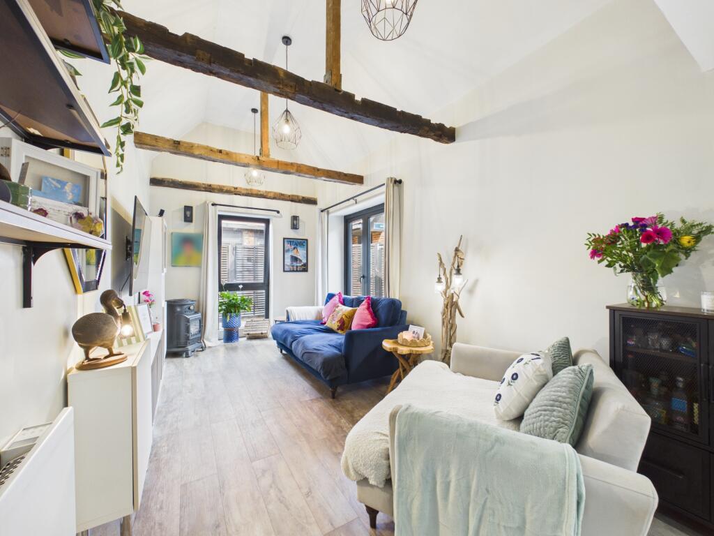 Main image of property: Old Barn Old Grange Close, Calcot, Reading, RG31