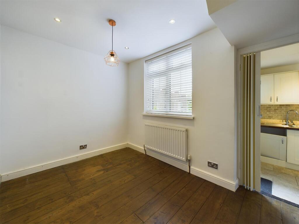 House in Bristol - View 3