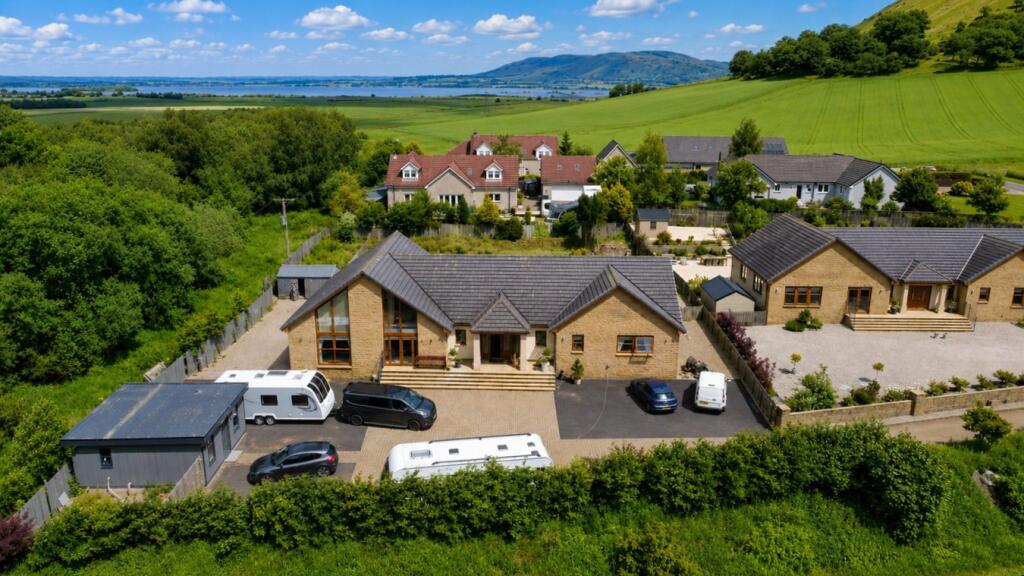 Main image of property: Hillview, East Lochran, Blairadam, KY4