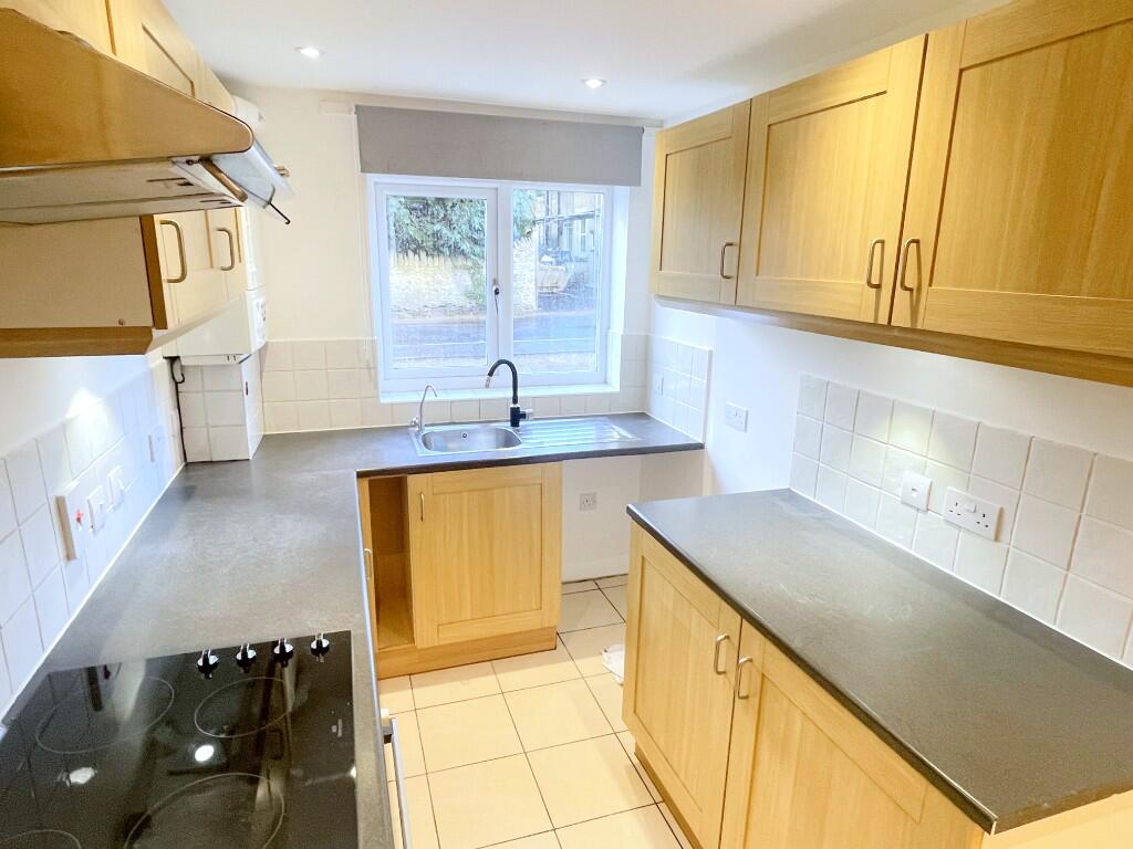 Whitewell Road, Frome, Somerset, BA11 photo 3