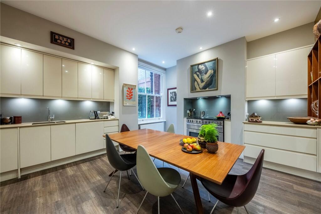 Apartment in London, Winnstay Gardens, Kensington - View 5