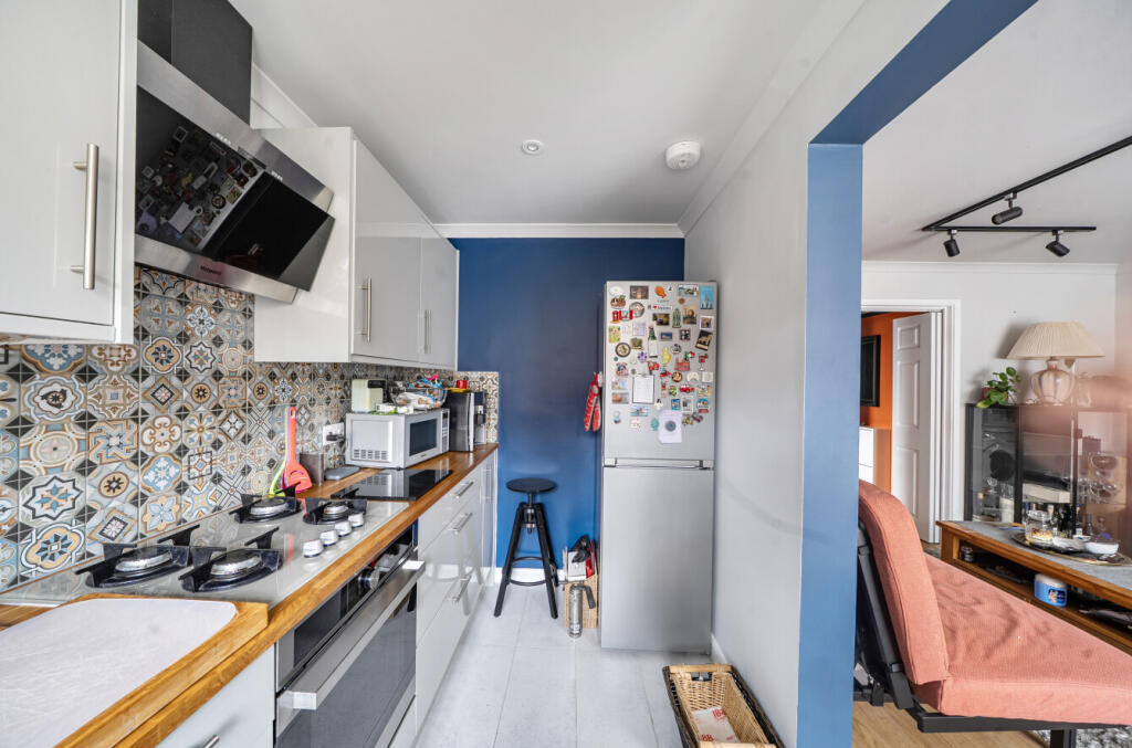 Apartment in Southampton, Nursling and Rownhams - View 4