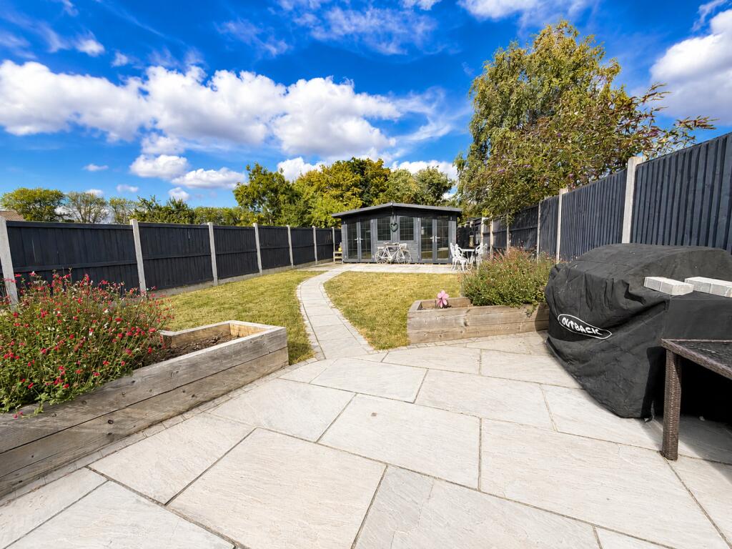 House in Southend-on-Sea - View 3