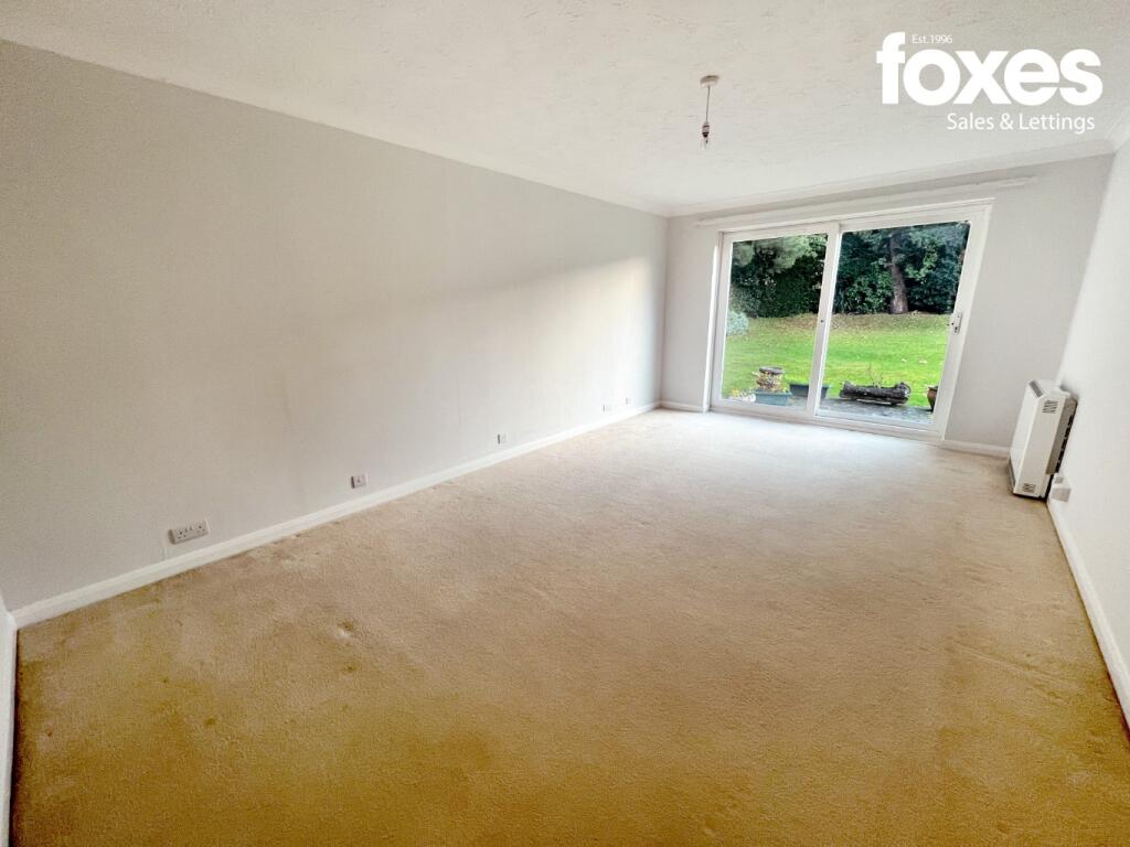 Apartment in Bournemouth - View 2