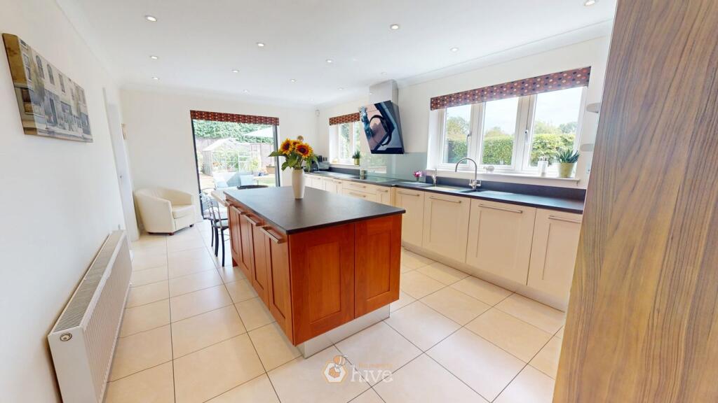 Croft Court, Finningley, Doncaster, DN9 - View 5