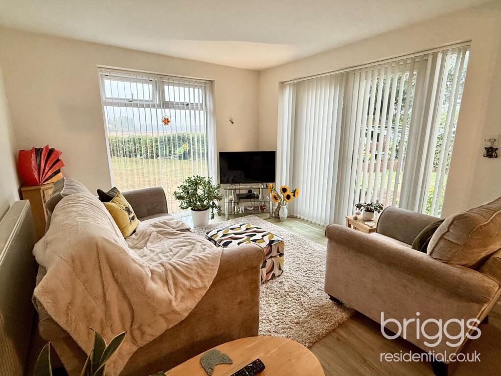 House in South Kesteven, Deeping St. James - More