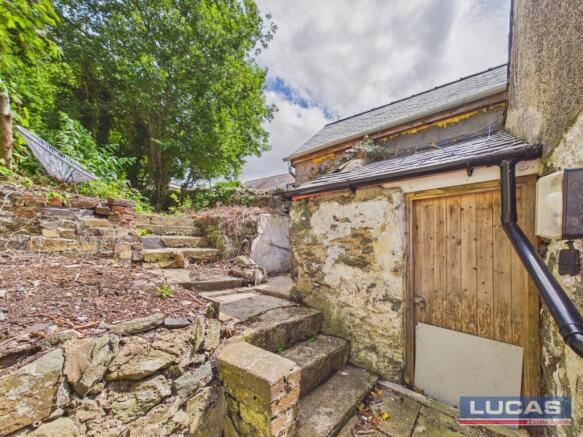 Outbuilding