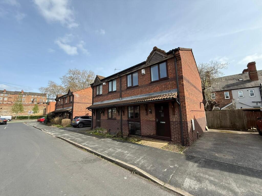 Main image of property: Alderney Street, Nottingham, NG7 1HG