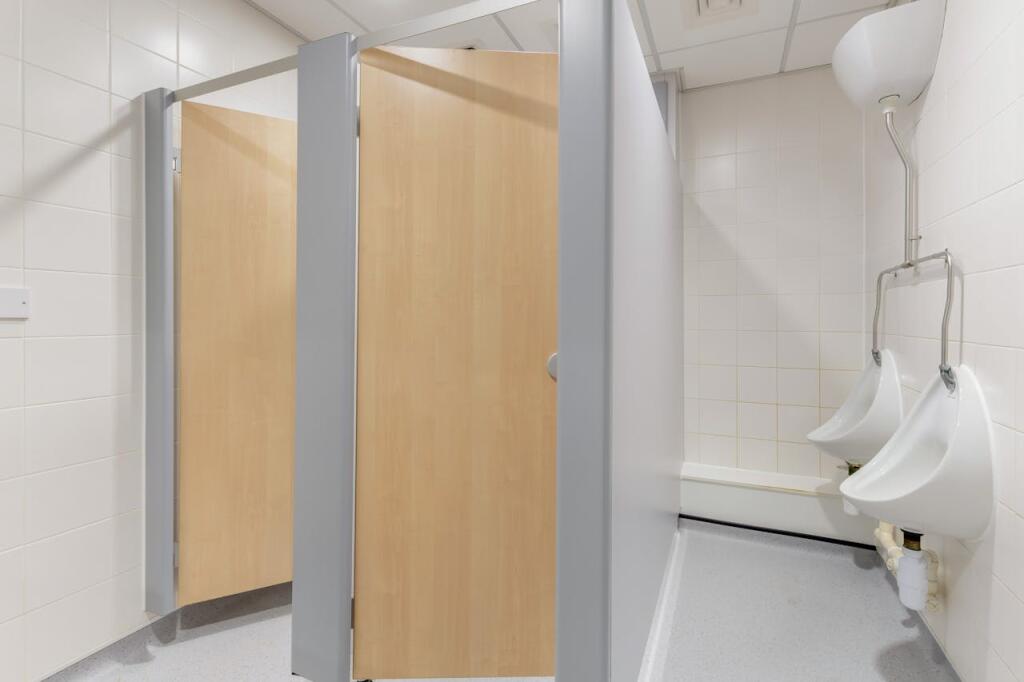 8692871-interior32-800.jpg