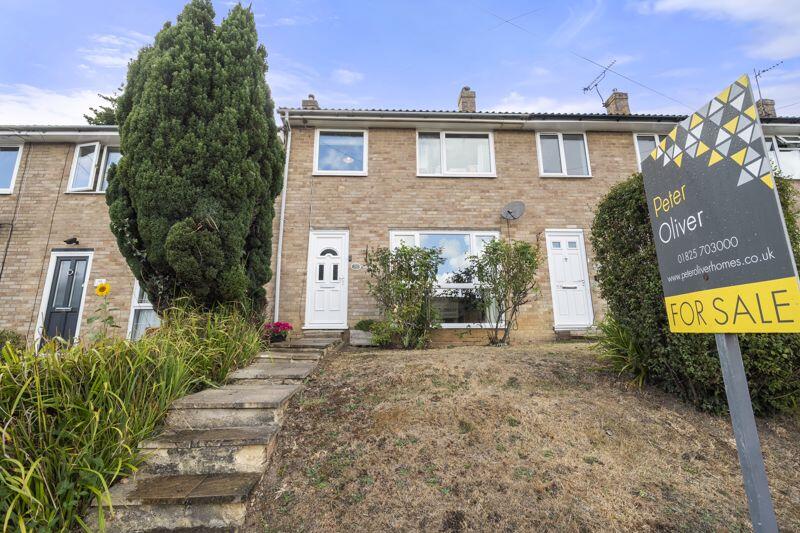 3-bed terraced on Manor End, Uckfield, £325,000