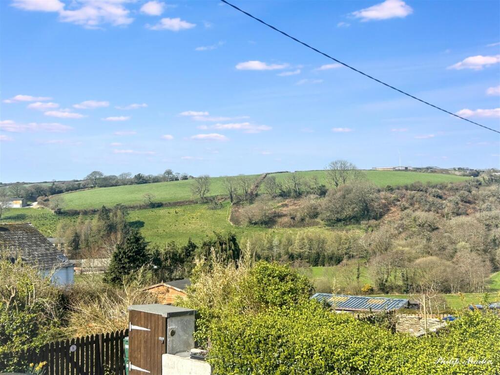 Tregony photo 2