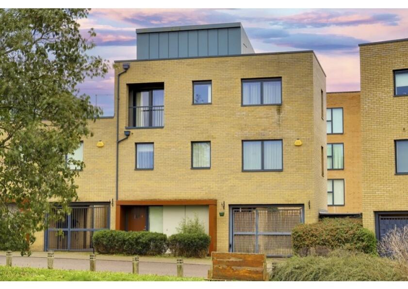 Main image of property: 3 Glebe Farm Drive, Trumpington, Cambridge