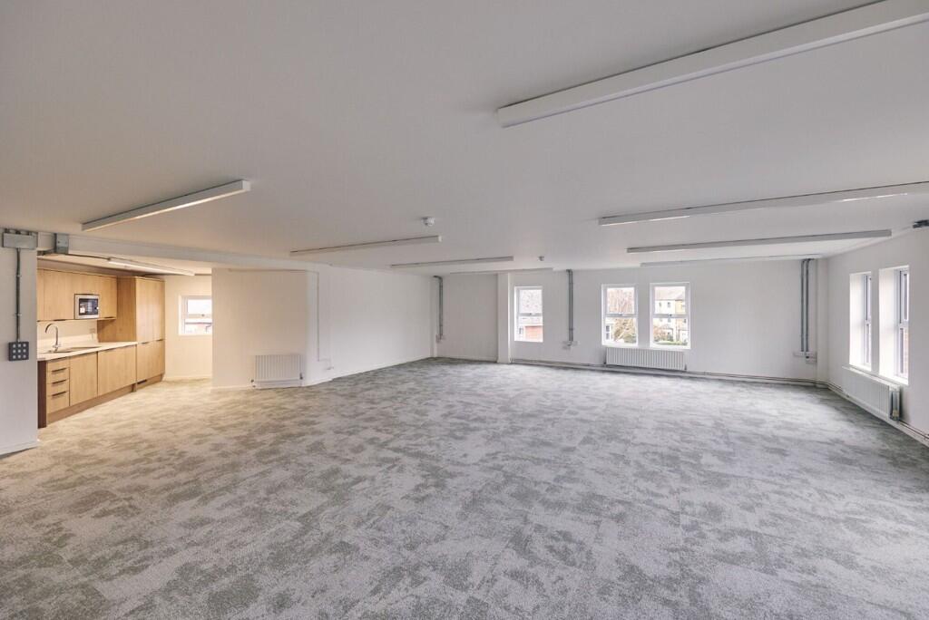 Main image of property: First Floor 1-5 Buckingham Street, Oxford, Oxfordshire, OX1