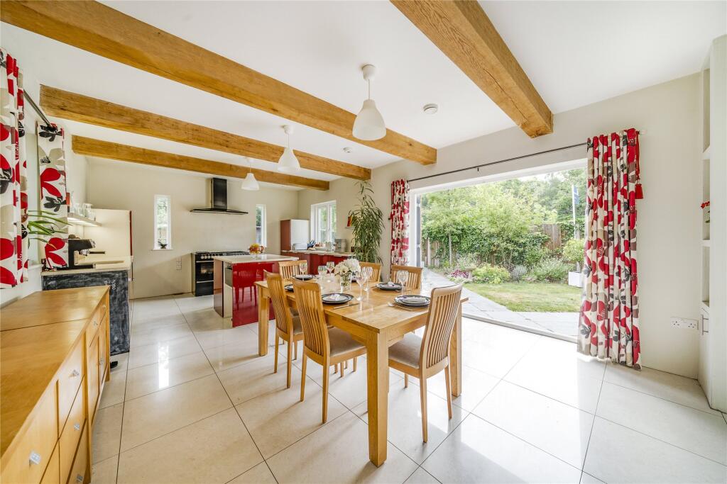 Lonsdale Road, Weybridge, KT13 photo 2